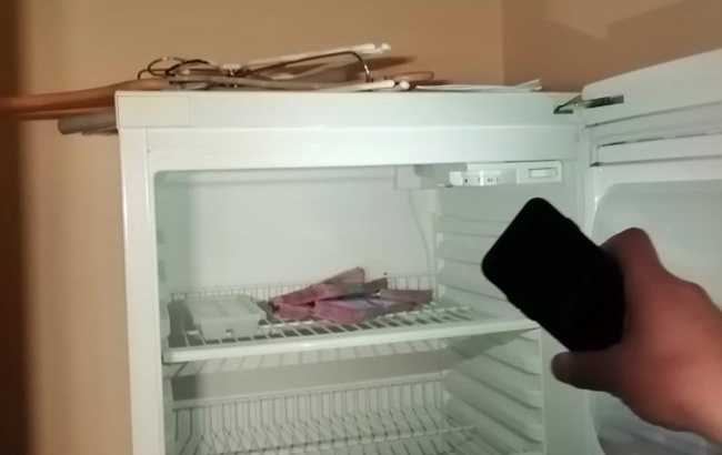 Полиция задержала на взяточничестве чиновиника Государственной судебной администрации